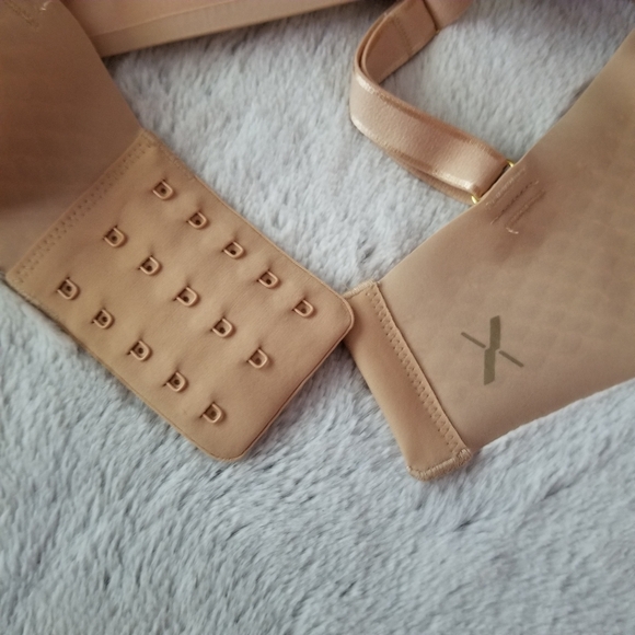NWT KNIX Wingwoman Contour Bra Size 8 - Warm Sand - Picture 8 of 10
